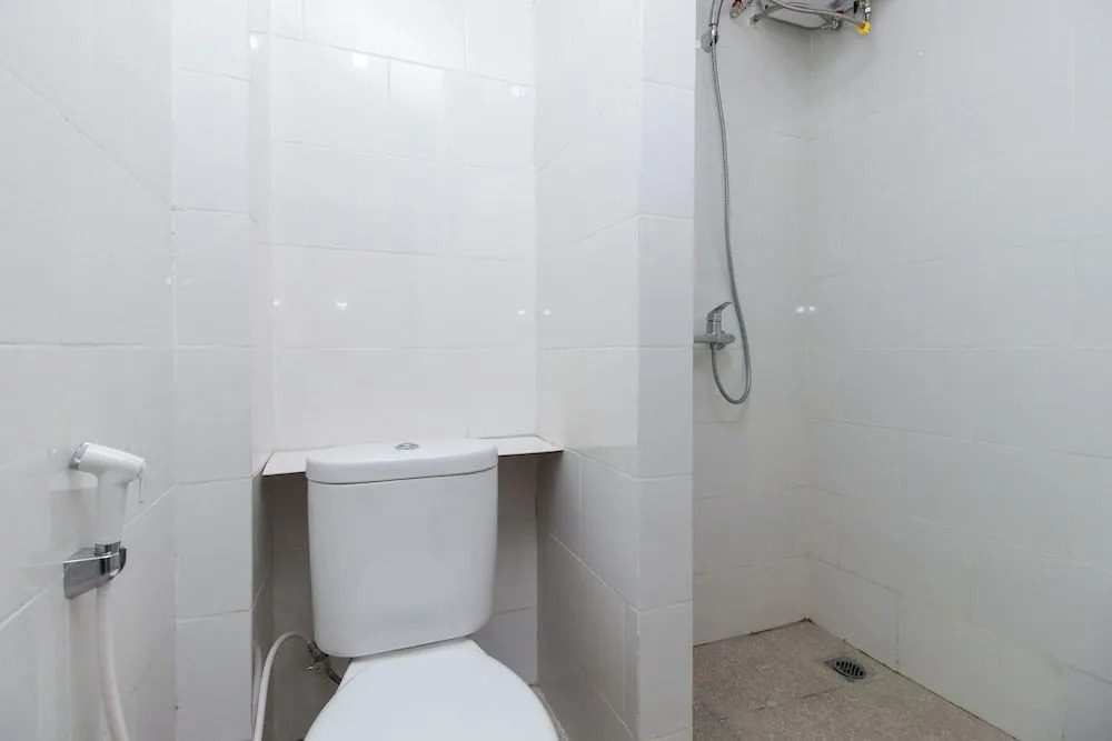 Airy Legian Praja Natha 2 Bali