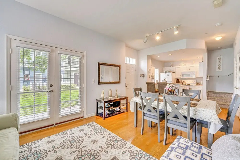 11 Mi to Disney: Venetian Bay Villages Townhome