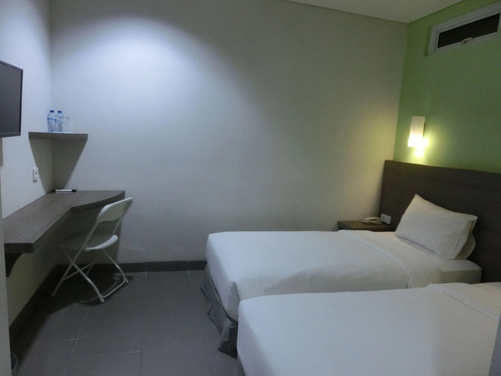 IZI Hotels