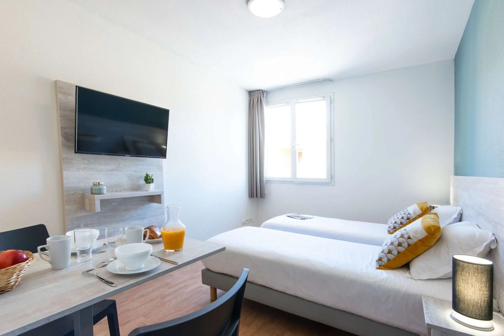 Comfort Aparthotel Aix Le Tholonet