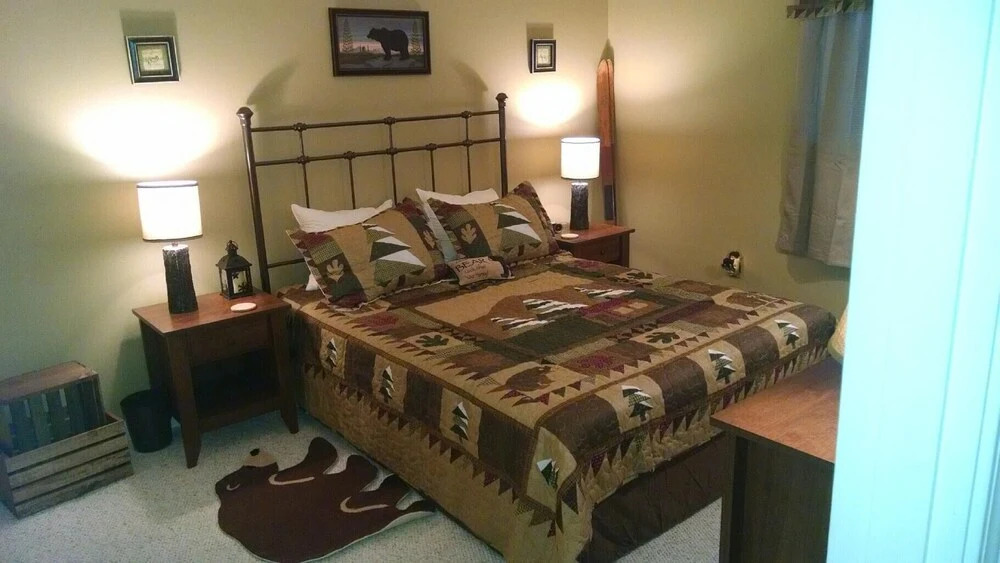 Sugar Ski & Country Club Unit 832 Silver
