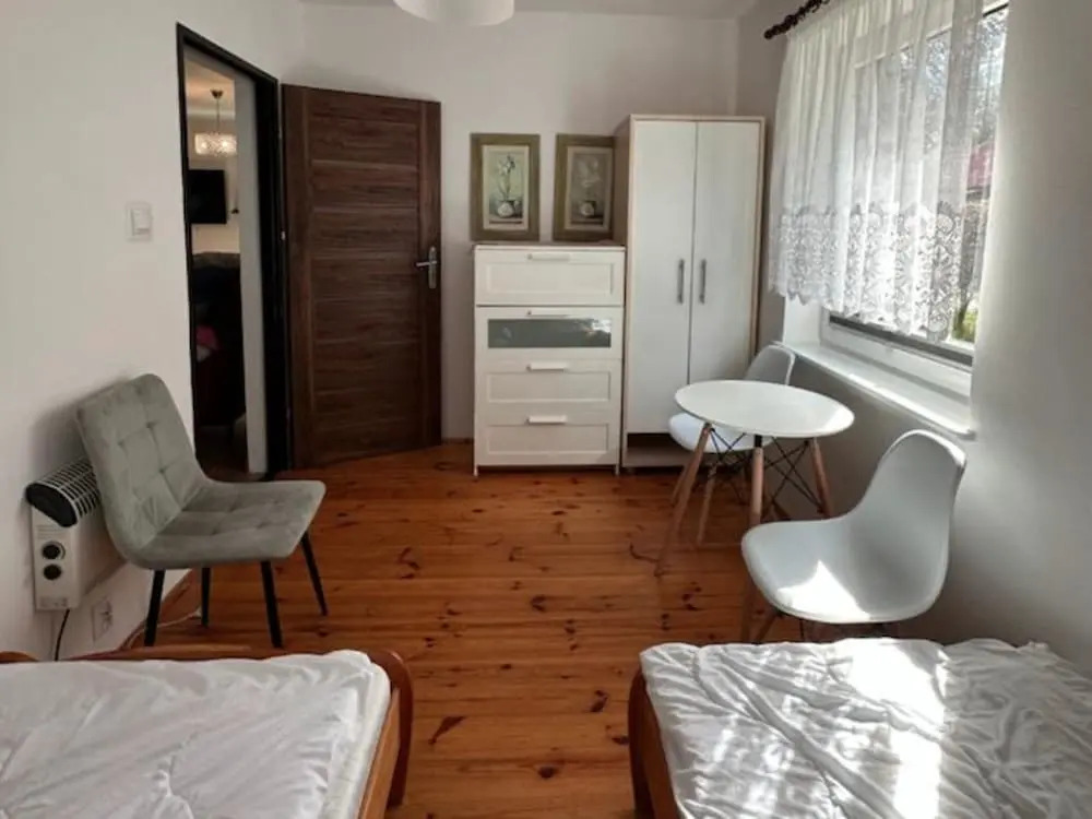 Large Holiday Home With Private Garden
