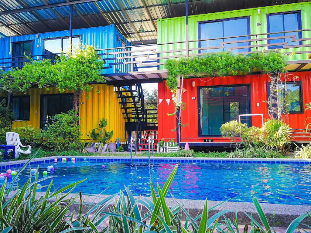 Hua Hin In Boxes