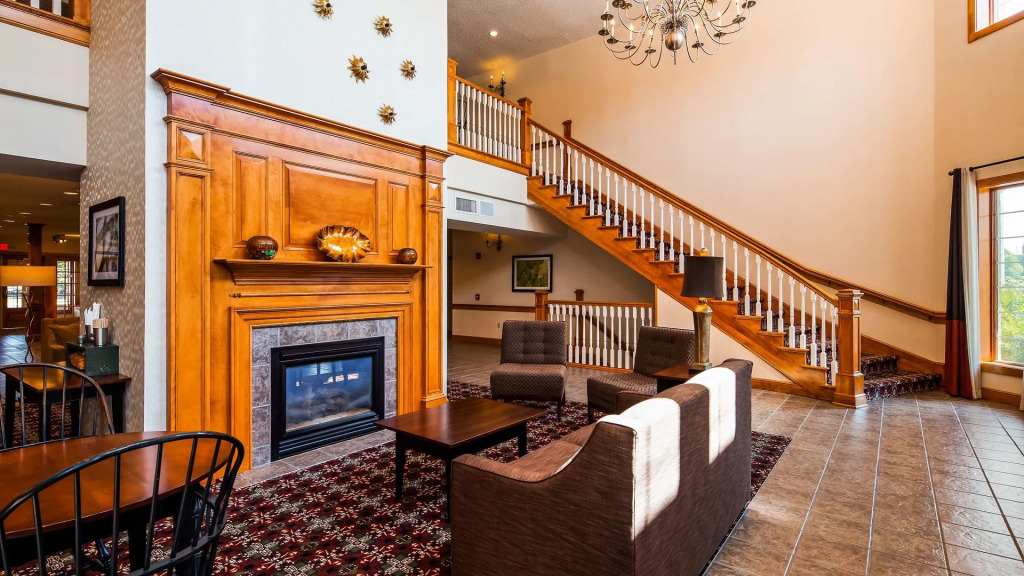 Best Western Plus Dutch Haus Inn and Suites