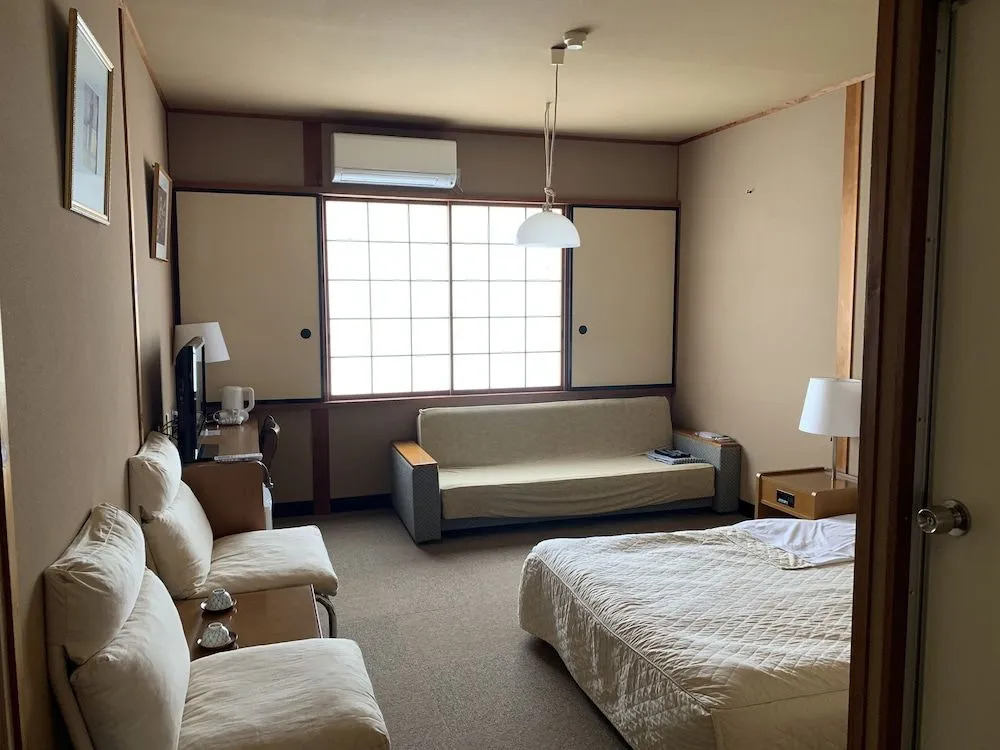 Hotel Alpha