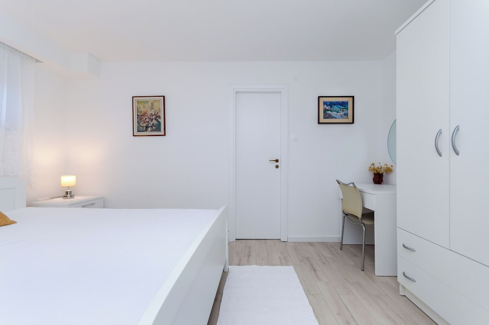 Apartment Draga