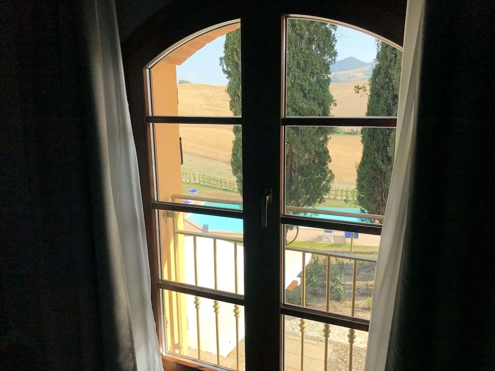 Borgo del Silenzio - Apartments with pool in Lajatico