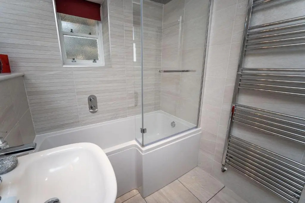 Bridge House Apartment 1