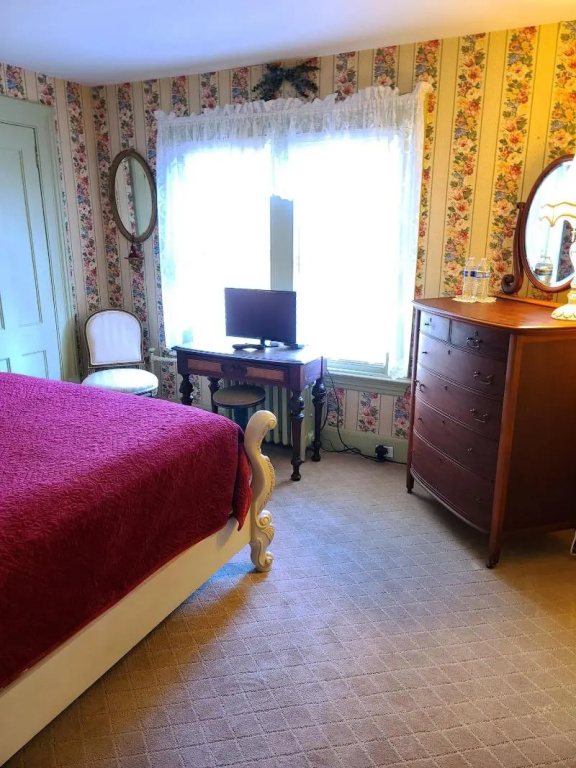 Westbrook Inn Bed and Breakfast