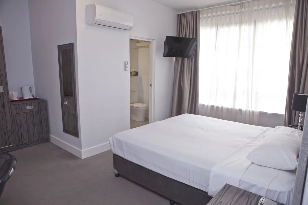 Savoy Double Bay Hotel
