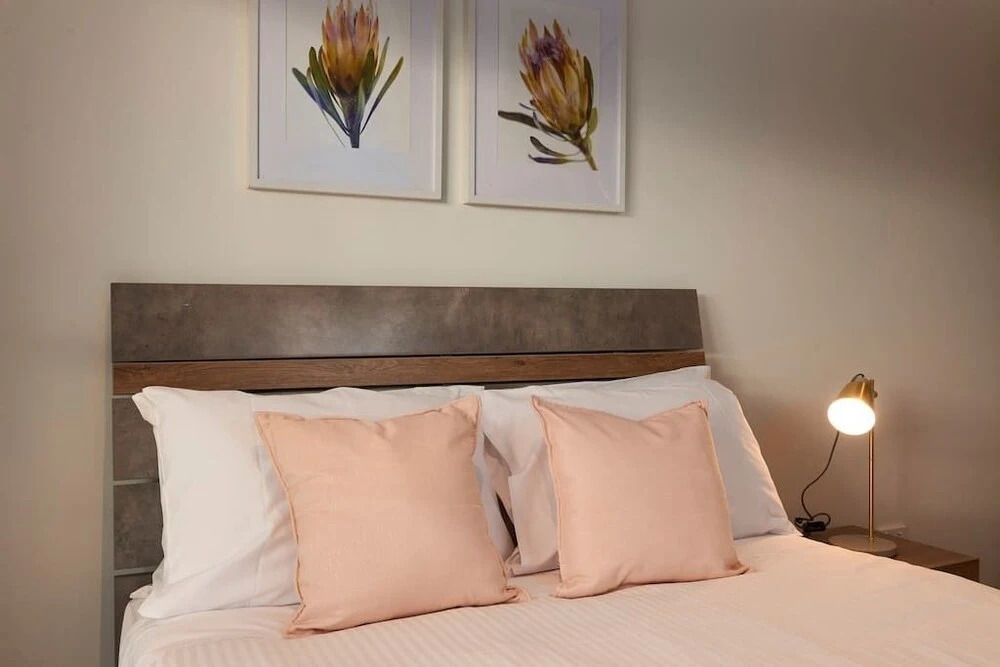 Cozy and Airy 1 Bedroom Flat