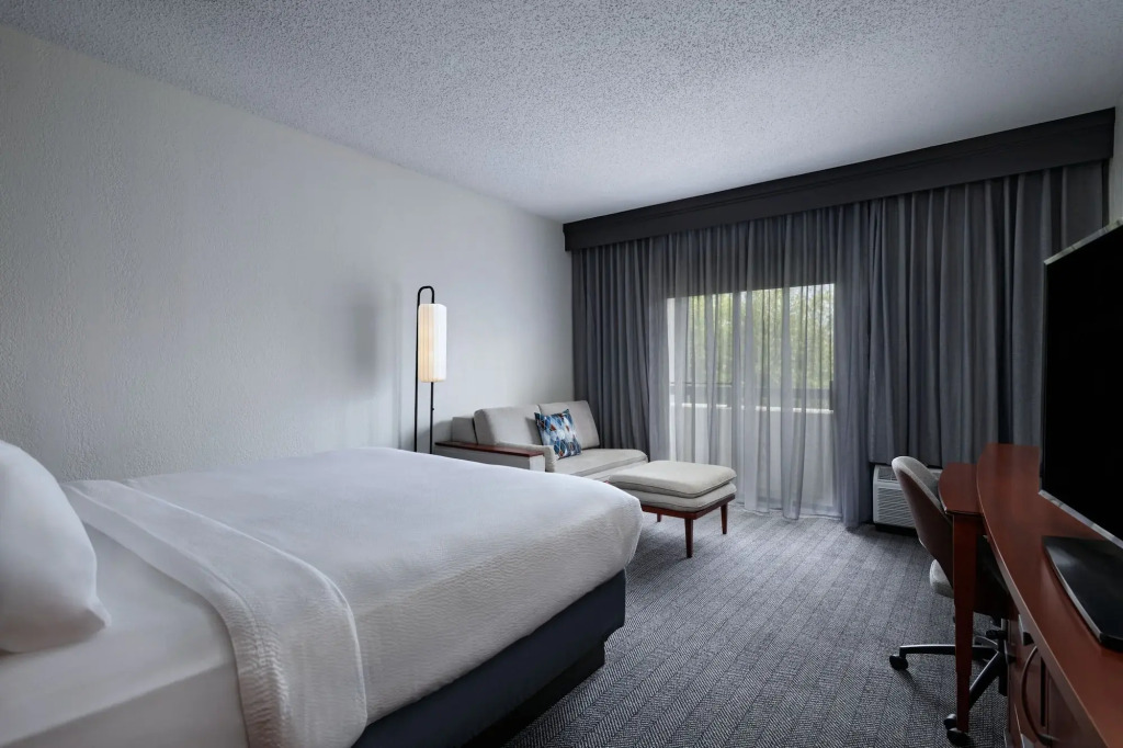 Courtyard by Marriott San Antonio Downtown