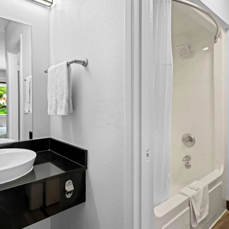 Vagabond Inn Monterey, CA