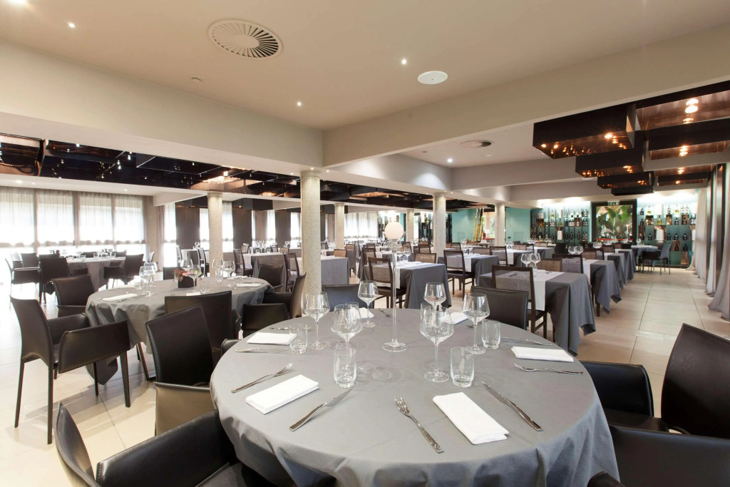 Albavilla Hotel & Co