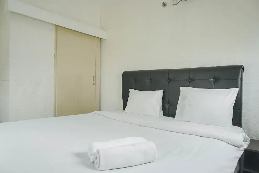 Best Location 2BR at The Wave Kuningan Apartment
