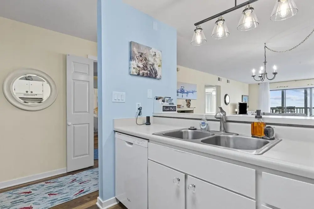 Point Prospect Shores 2 Bedroom Condo by RedAwning