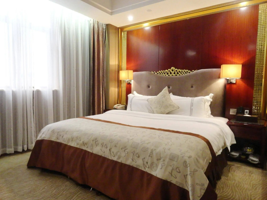 Qinjiang Hotel