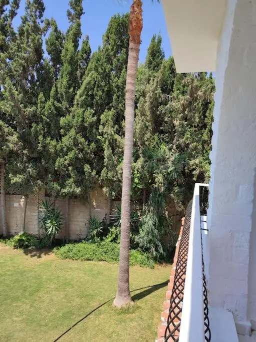 Lovely spacious five bedroom villa with a pool