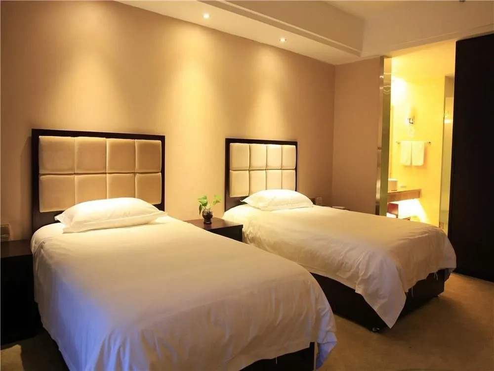 Greentree Eastern Hotel
