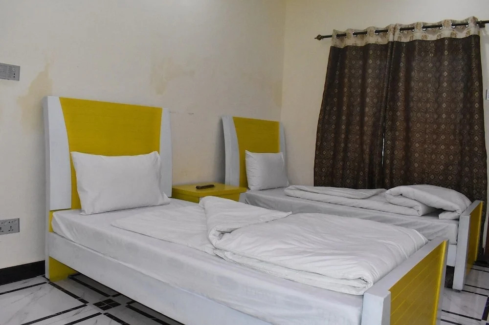 Hotel Numbal One
