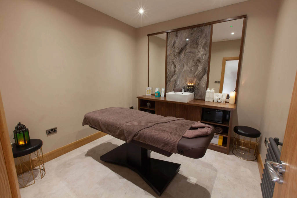 Best Western Plus White Horse Hotel