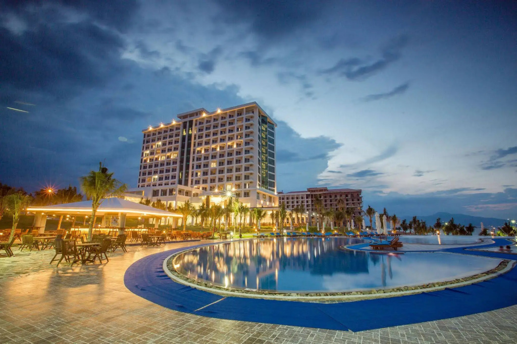 Golden Peak Resort & Spa