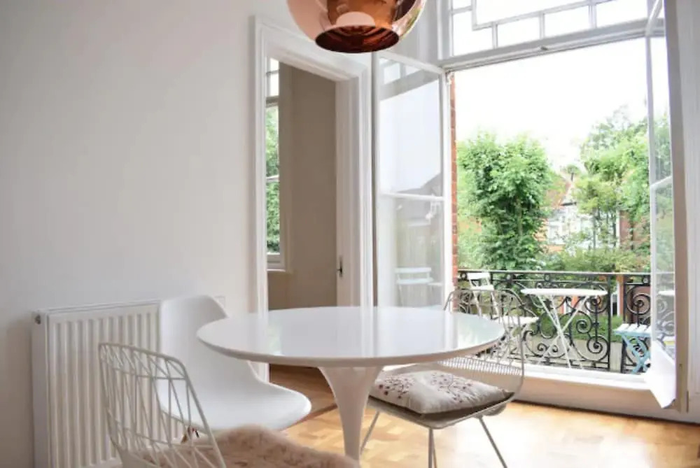 2 Bedroom Victorian Flat in Putney