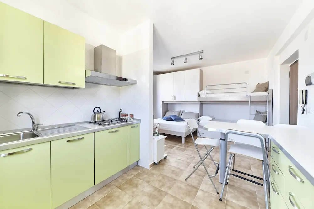 Specchio Apartment