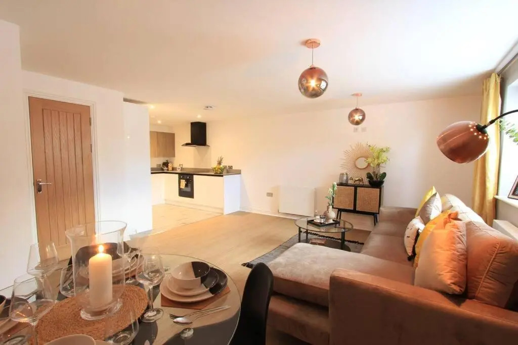 Cabot Mews Apartment 3