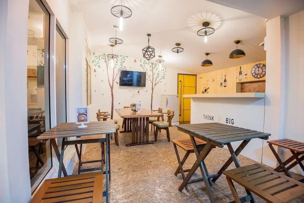 T Smy House - Hostel