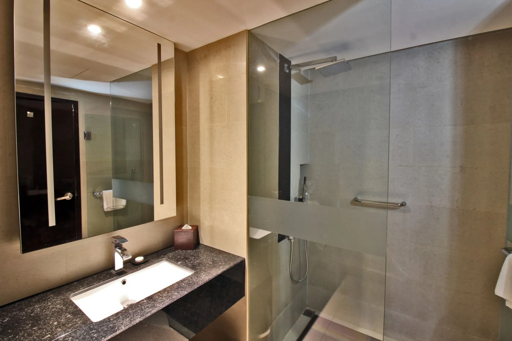 Swiss-Belhotel Harbour Bay