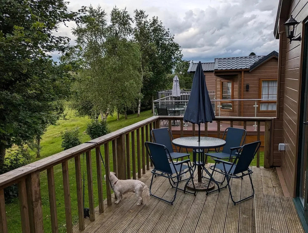 Pet Friendly - Lodge at Riverview Holiday Park