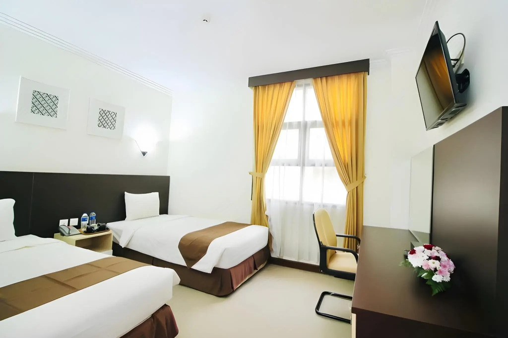 UNY Hotel