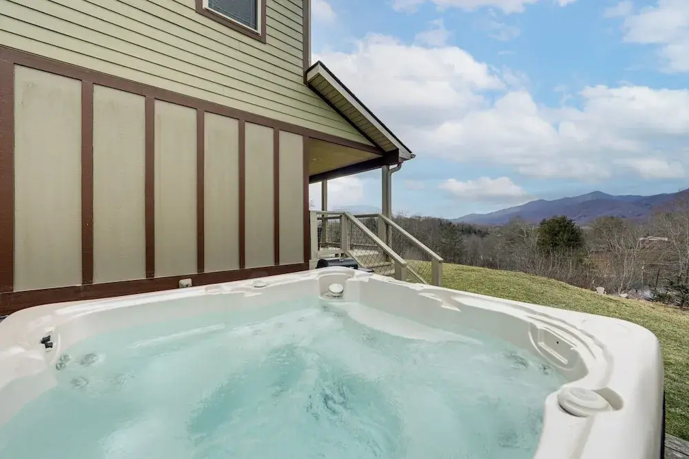 Hot Tub + Blue Ridge Mtn Views: Waynesville Home