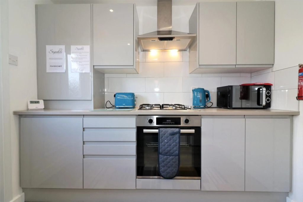 Sydney House - East Kilbride