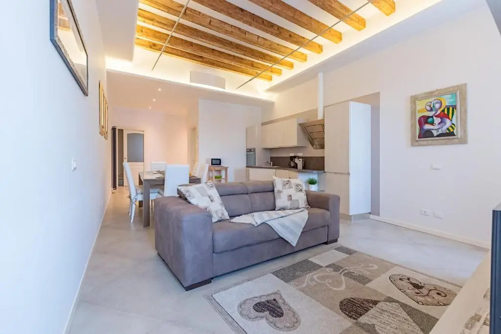 Zanardelli 1 Apartment by Wonderful Italy