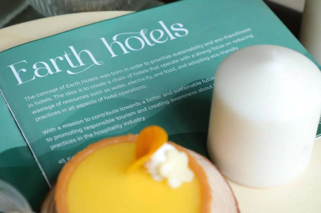 Earth Hotels