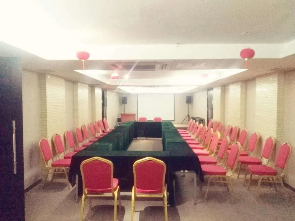 Sancana Holiday Inn