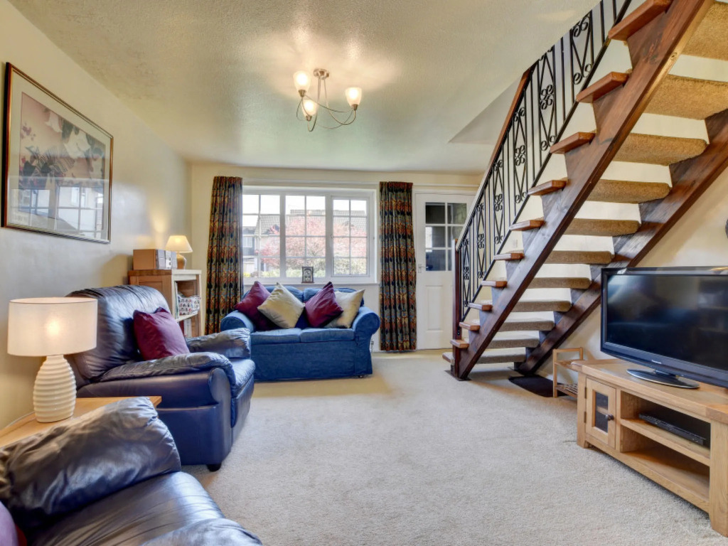 Whitehouse Close