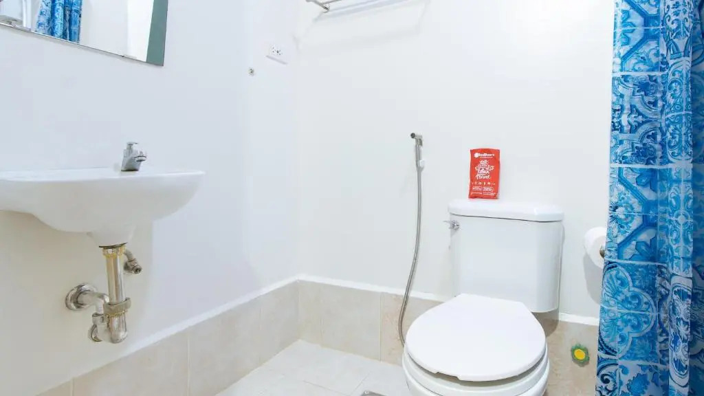 RedDoorz Premium @ SMDC Fairview 2