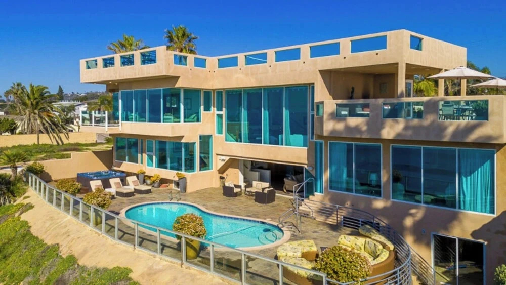 Featured on MTV Oceanfront View Estate + Pool, Pickleball, Theater, Arcade, Gym, Gourmet Kitchen Celebrity Oceanfront Estate by Avantstay