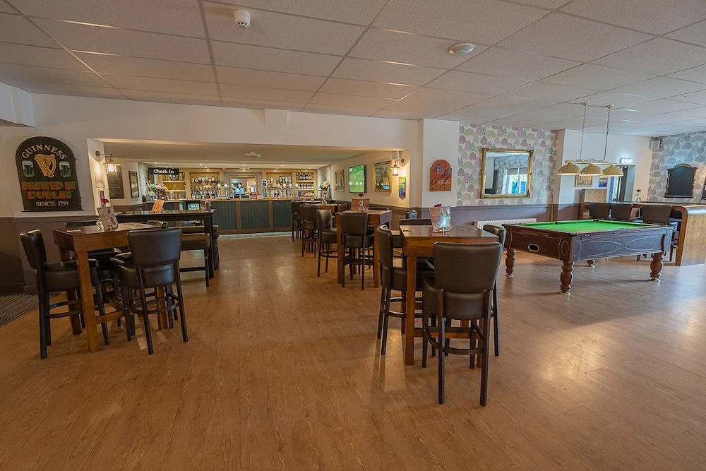 Broom Hall Inn