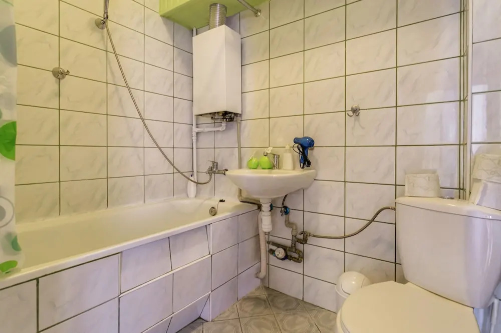 Penguin Rooms - Kielce Downtown Miodowa