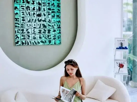 Sanya Haitangwan Fanbo Design Homestay (Yate Duty Free City Shop)