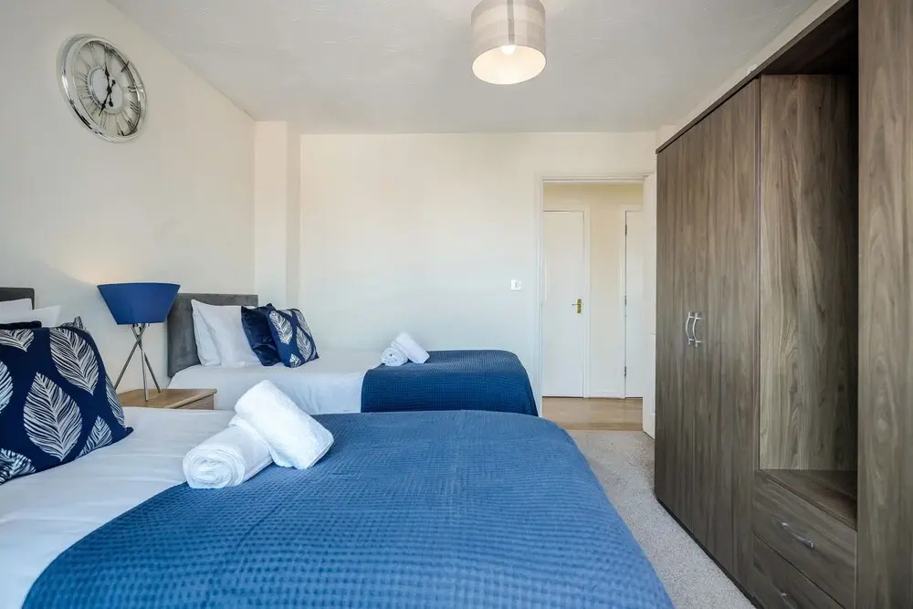Captivating 3-bed Apartment in Grays