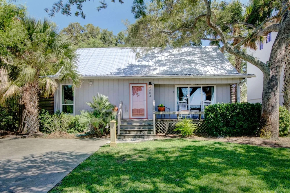 2204 Ocean Road by Hodnett Cooper
