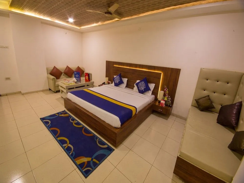 Hotel Gagan Plaza