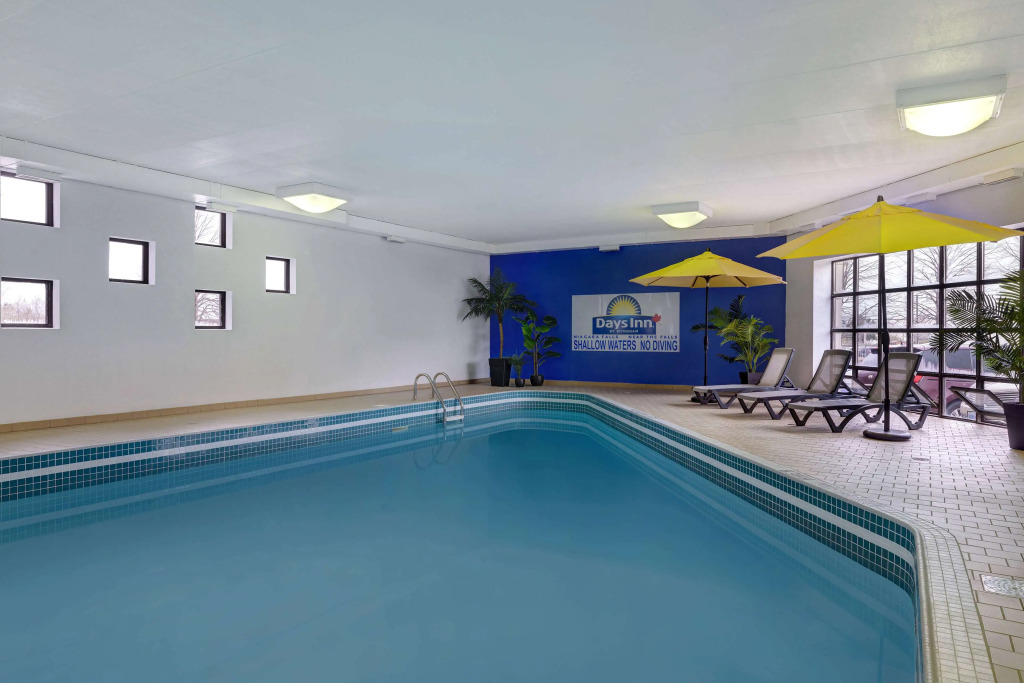 Days Inn by Wyndham Niagara Falls Near The Falls