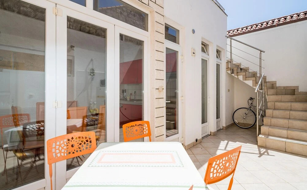 4 Bedroom Stunning Home In Slano