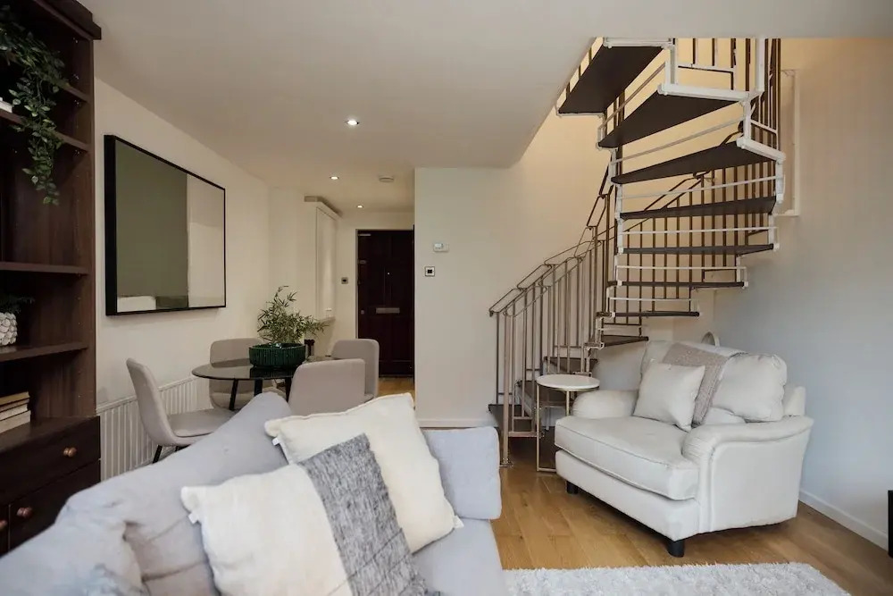 Poplar Garden Townhouse